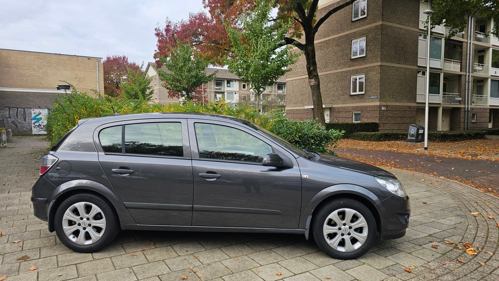 
								Opel / Astra 2008 full									