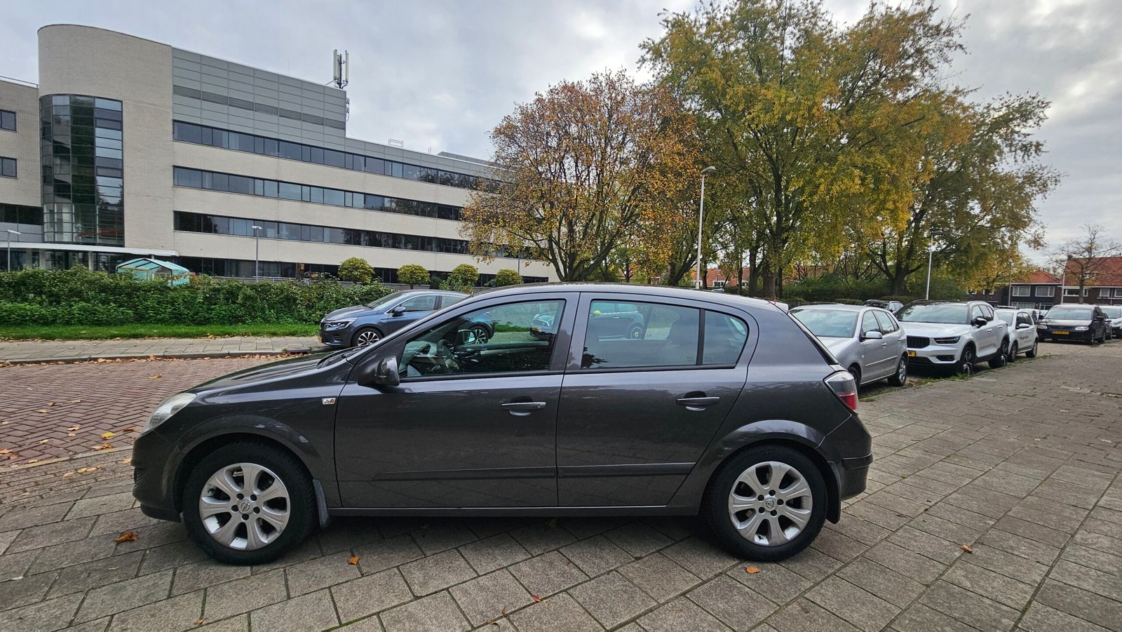 
								Opel / Astra 2008 full									