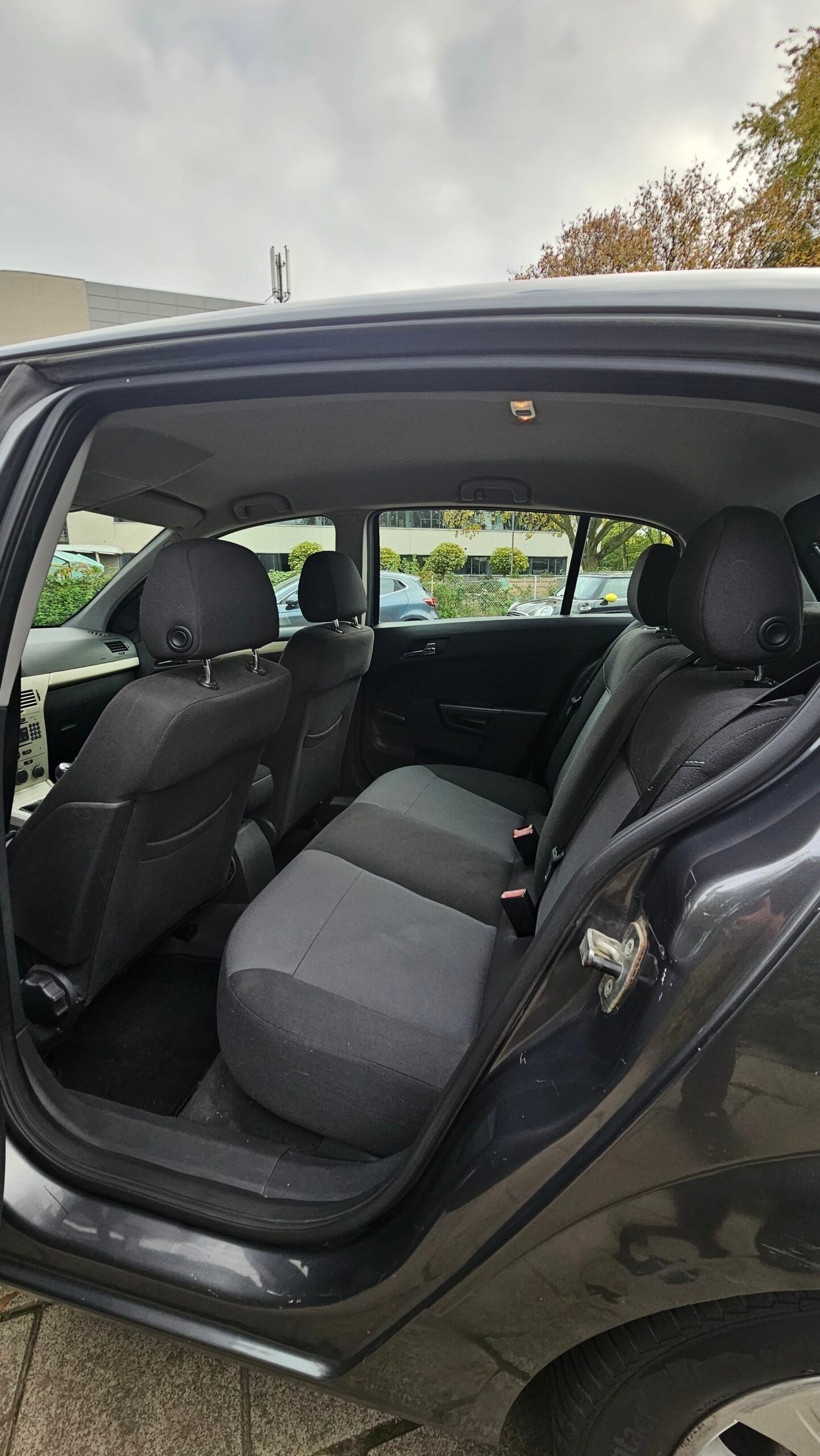 
								Opel / Astra 2008 full									